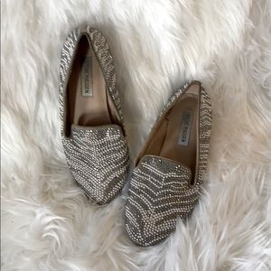 Stiffen Steve Madden flats